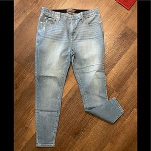 Torrid: Sky High Skinny Premium Stretch Size 16R